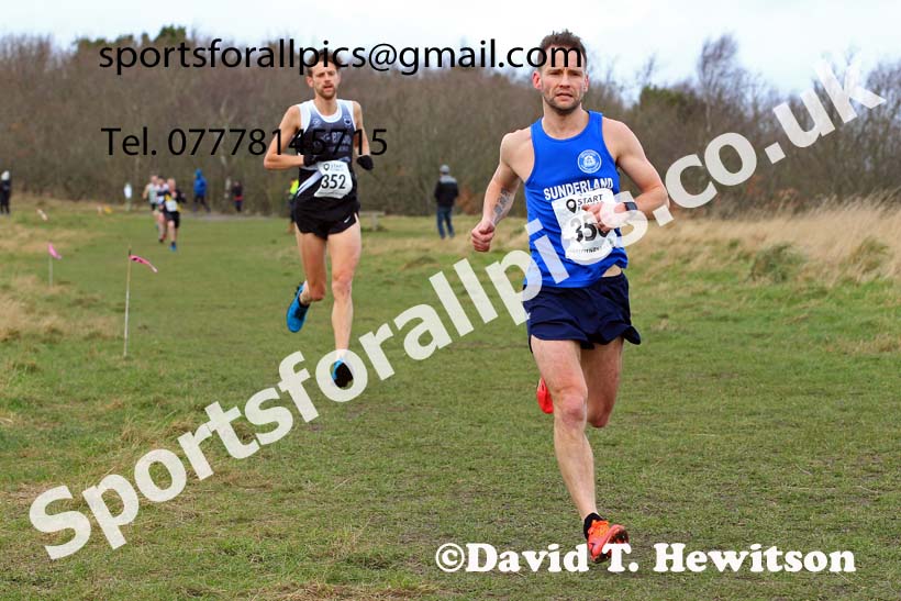 Mens 35 to 60 2022 NEMAA Open Cross Country Champs., Wallsend, Tyne and Wear. Photo: David T. Hewitson/Sports for All Pics